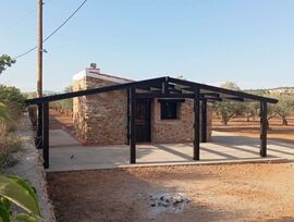 Casita de Campo en finca regadio de olivios