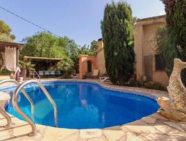 Una Finca en Jávea y el Parque Natural del Montgó.