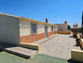 FINCA CON VIVIENDA EN HUERCAL OVERA