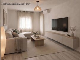 Piso reformado de 3 dormitorios y terraza en zona Reyes