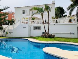 GRAN VILLA EN BENALMADENA COSTA