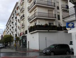 Local comercial en Adoratrices