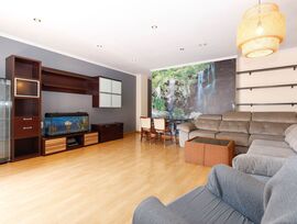 Magnifico piso de 3 dormitorios en zona Centro con garaje y trastero