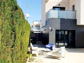 VILLA EN CIUDAD QUESADA, ROJALES