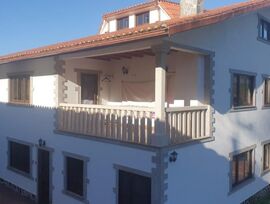 CASA CON TERRENO Y GRAN VARIEDAD DE FRUTALES