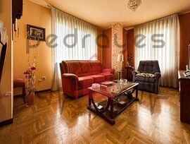 VENTA DE PISO EN LUGONES