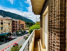 Se vende piso en Biar!