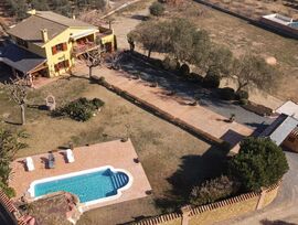 Preciosa masía rústica