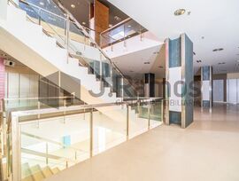 ESPECTACULAR EDIFICIO EN PLENO CENTRO DE VELEZ-MALAGA