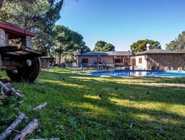 CHALET INDEPENDIENTE EN URB. MONTE DE LAS ENCINAS (BOADILLA DEL MONTE)
