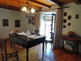 CASA SEÑORIAL EN HUERTA DE ARRIBA - BURGOS