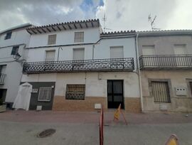 VENTA DE CASA EN ESTREMERA