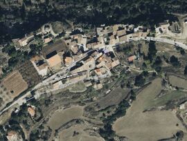 Solar urbano de 215 m2 en el centro de Rojals