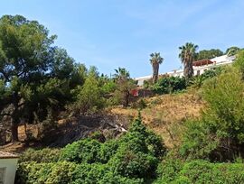 Parcela de mil metros a 500 metros de la Playa del Tesorillo