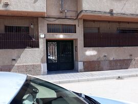 OPORTUNIDAD VIVENDA DE CUATRO DORMITORIOS EN CALLOSA DE SEGURA