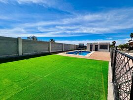 Chalet en una planta en Villajoyosa