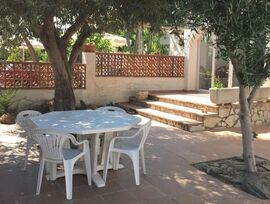 Preciosa Casa en Castelló d'Empuies 92 m2