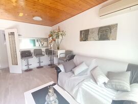 Piso amplio, luminoso y totalmente reformado