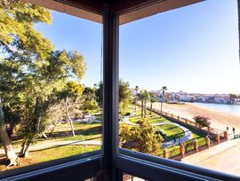 PRECIOSO APARTAMENTO EN PRIMERA LÍNEA DE LA PLAYA DEL ACEQUIÓN – FANTÁSTICAS VISTAS AL MAR Y AL PARQUE
