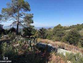 Terreno urbanizable en Vacarisses con vistas a Montserrat