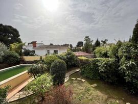 Se vende en La Eliana magnifico chalet en urbanización