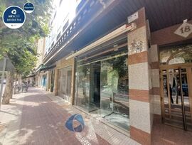 Se Alquila Local en Avenida de Portugal