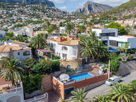 Villa Reformada Con Vistas al Mar