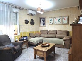 VENTA DE VIVIENDA ESTILO DUPLEX EN EXCELENTE ESTADO