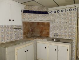 Planta Baja con Jardín en Barrio Peral!