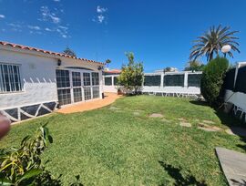Experimente la vida paradisíaca en Playa del Inglés en Los Porches Resort.