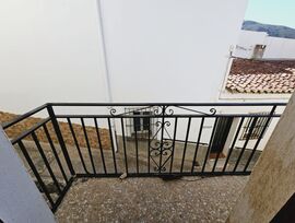 Pintoresca casa en Rubite cerca de la iglesia