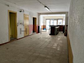 LOCAL COMERCIAL EN VENTA CERCANO AL CENTRIC