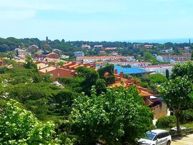Casa para reformar en el centro de Sant Vicenç de Montalt con terraza y posibilidad de jardín.