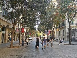 Piso en fica regia en Paseo San Juan!