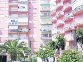 SE VENDE PISO REFORMADO EN URBANIZACIÓN VILLA PALMA