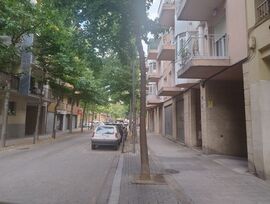 LOCAL IDEAL  PARA NEGOCIO O PARA APARCAMIENTO