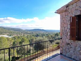 Mallorca, Bunyola, preciosa casa rústica de 4 dormitorios y 3 baños con vistas panorámicas a la montaña