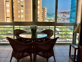 PLAYA SAN JUAN - Vistas al mar, playa a 1 minuto y TRAM en la puerta. Piso 2 habitaciones