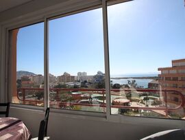 Estudio cabina vista mar