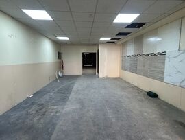 Local Comercial en Alquiler - Oportunidad de Negocio en Planta Baja