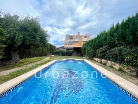 Gran Chalet Pareado en Playa Muchavista El Campello