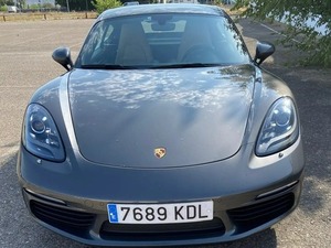 Porsche 718 Cayman PDK