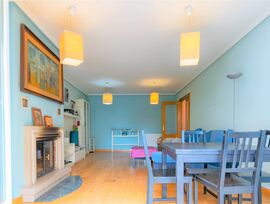 ADOSADO DE 5 DORMITORIOS EN GUSTAVO ADOLFO BECQUER