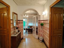 MAGNIFICA CASA DE PUEBLO EN EL CENTRO DE PUERTOLLANO