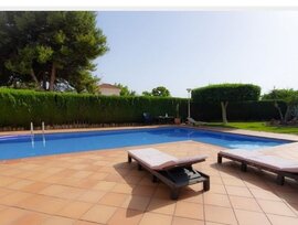 Villa en Elche