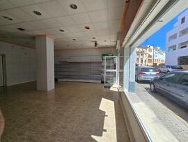 Unidad comercial en Ayamonte