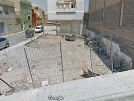 Parcela urbana edificable en Monforte del Cid