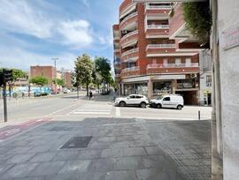 Unidad comercial en Cornella de Llobregat