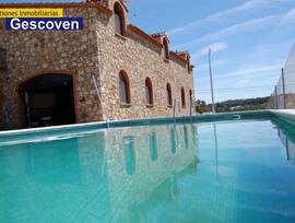 Villa en Valencia de Alcantara