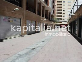 Unidad comercial en Xativa